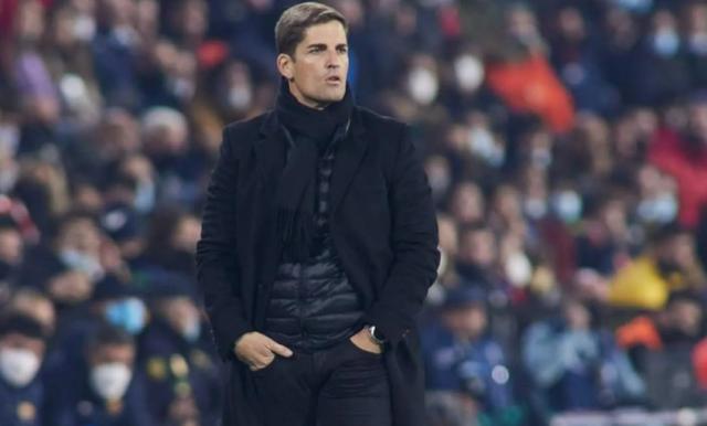 开云APP-用AI布阵遭解雇？前西班牙队主帅：假的，我没这么干